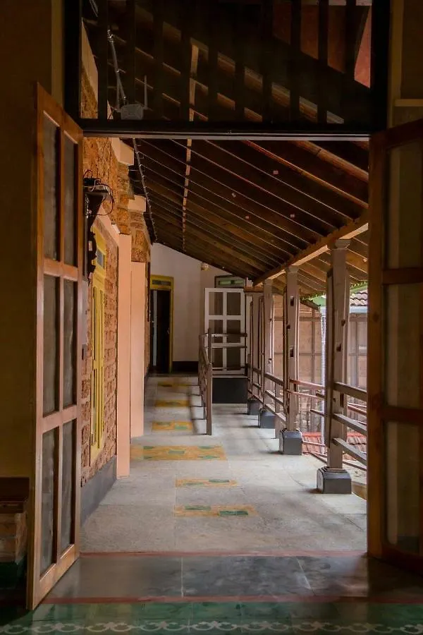 Homestay Oor - Experience Stays Karukachal